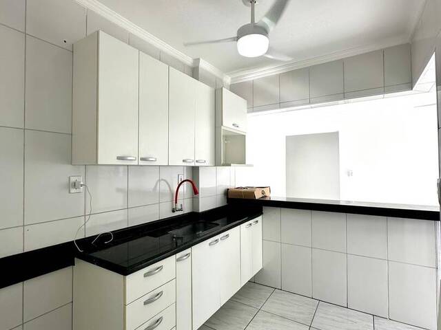 Apartamento para Venda em Praia Grande - 4