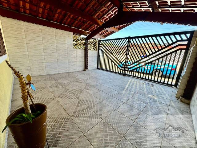 #0380 - Casa para Venda em Praia Grande - SP - 2