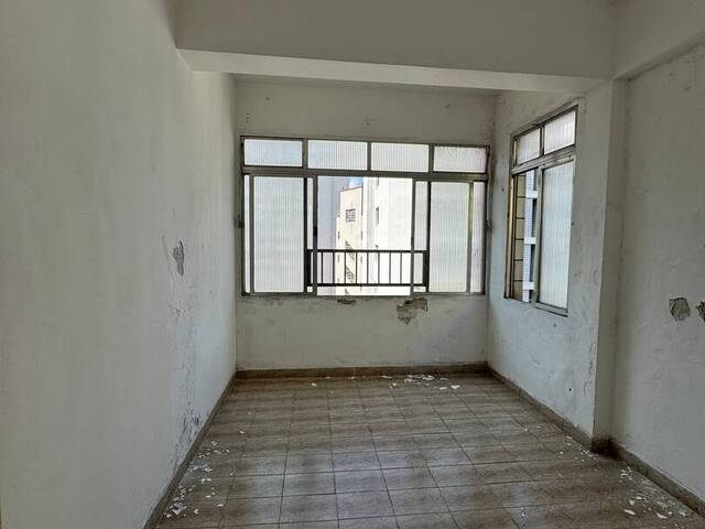 #6962 - Apartamento para Venda em São Vicente - SP - 1