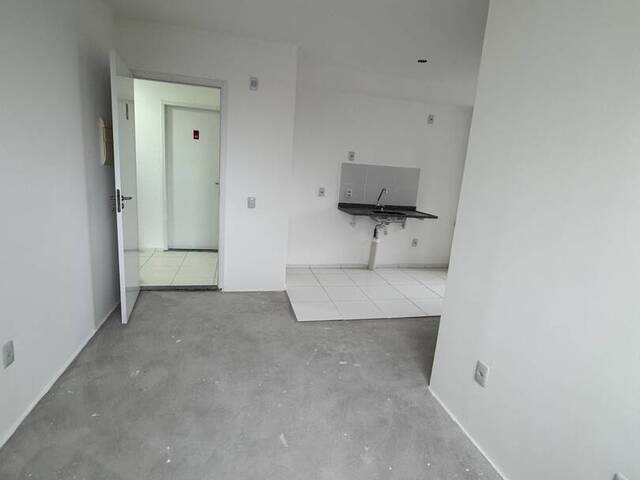 #7130 - Apartamento para Venda em Praia Grande - SP - 2