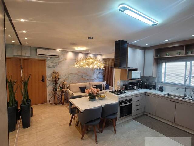 #90003 - Apartamento para Venda em Praia Grande - SP