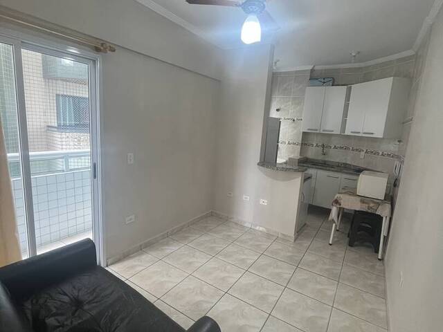 Apartamento para Venda em Praia Grande - 5