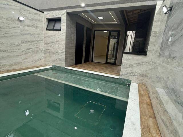 #7869 - Sobrado para Venda em Praia Grande - SP - 1