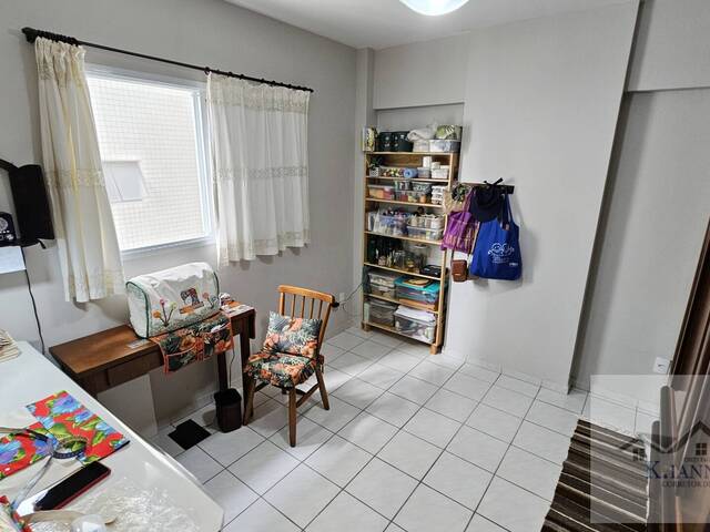 #2011 - Apartamento para Venda em Praia Grande - SP - 2