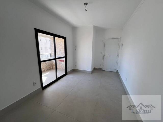 #2053 - Apartamento para Venda em Praia Grande - SP