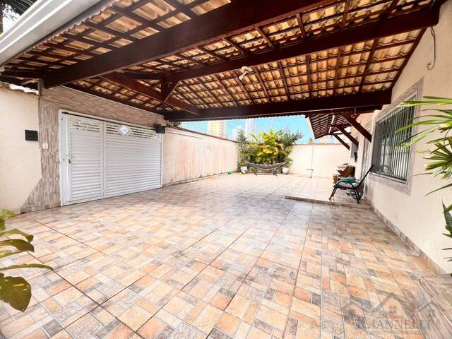 #0435 - Casa para Venda em Praia Grande - SP - 1