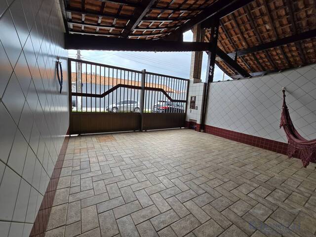 #0436 - Casa para Venda em Praia Grande - SP - 2