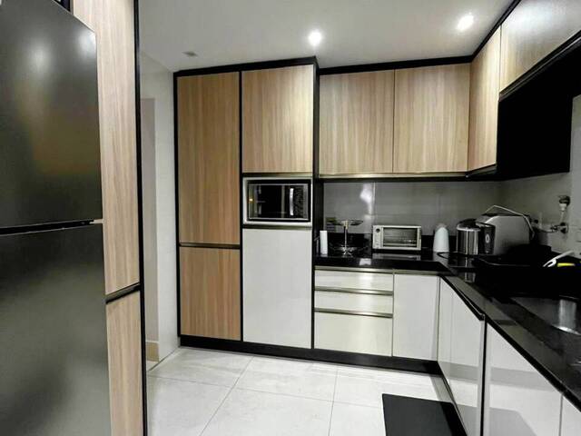 Apartamento para Venda em Praia Grande - 4