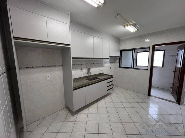 #2061 - Apartamento para Venda em Praia Grande - SP