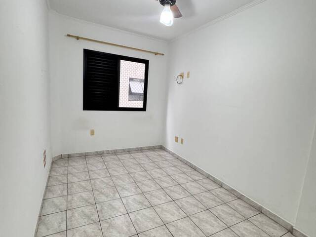 Apartamento para Venda em Praia Grande - 4