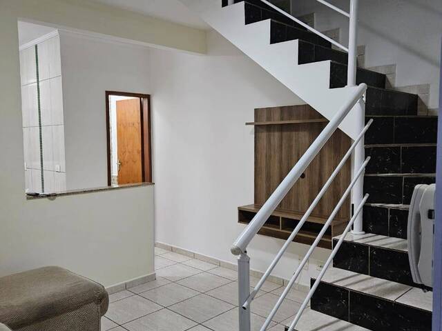 Apartamento para Venda em Praia Grande - 5