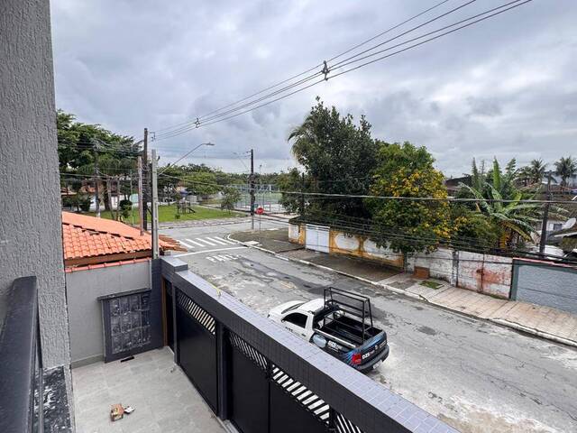 #8208 - Sobrado para Venda em Praia Grande - SP - 2