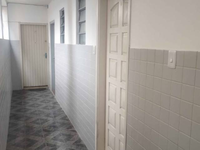#8296 - Apartamento para Venda em São Vicente - SP - 2
