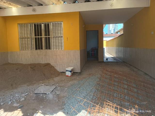 #8298 - Casa para Locação em Praia Grande - SP - 1