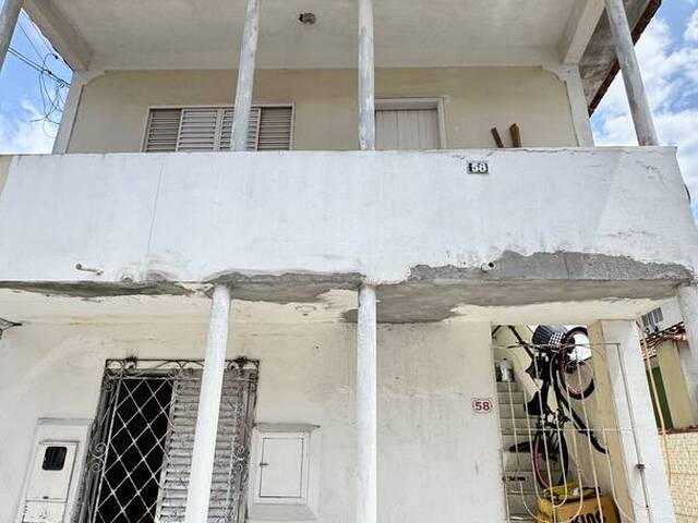 #7758 - Casa para Venda em Santos - SP - 2