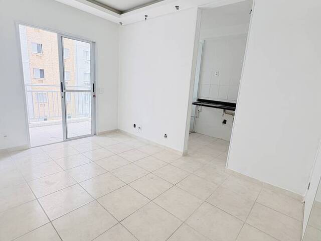 Apartamento para Venda em Praia Grande - 4