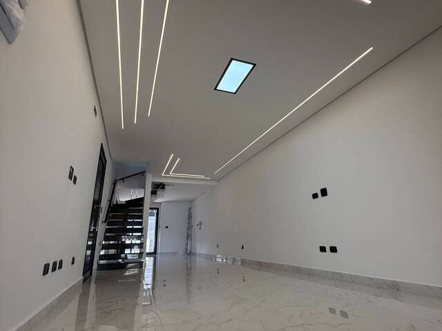 #7889 - Casa para Venda em Praia Grande - SP - 3