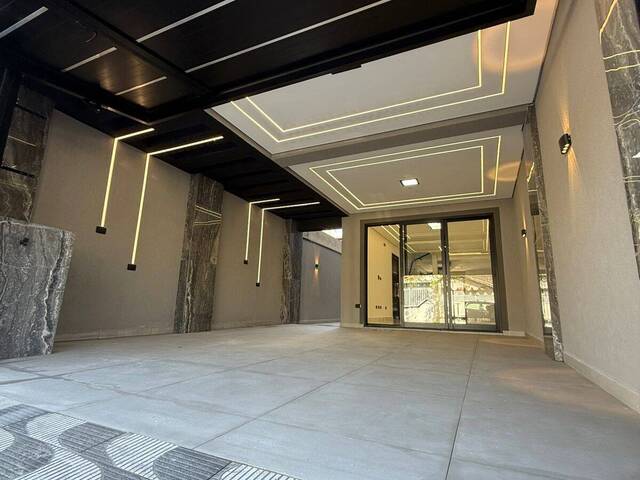 #7889 - Casa para Venda em Praia Grande - SP - 1