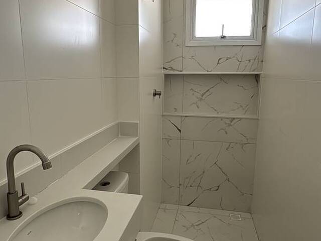 Apartamento para Venda em Praia Grande - 4