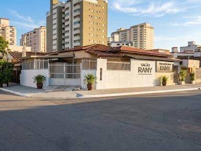 #7940 - Casa para Venda em Praia Grande - SP - 1