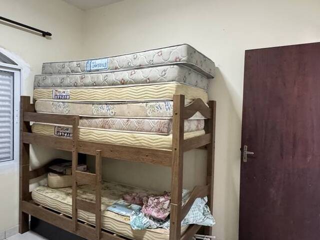 #7944 - Casa para Venda em Praia Grande - SP - 1