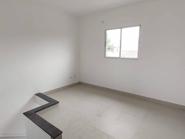 Casa em condomínio para Venda em Praia Grande - 2