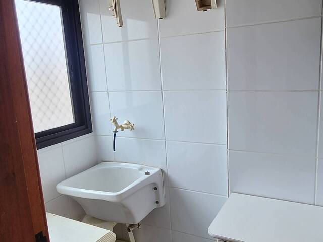 Apartamento para Venda em Praia Grande - 4