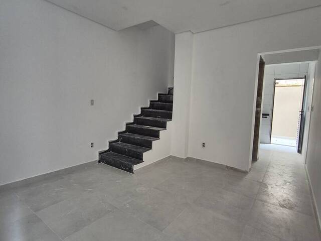 #1036 - Casa em condomínio para Venda em Praia Grande - SP - 1