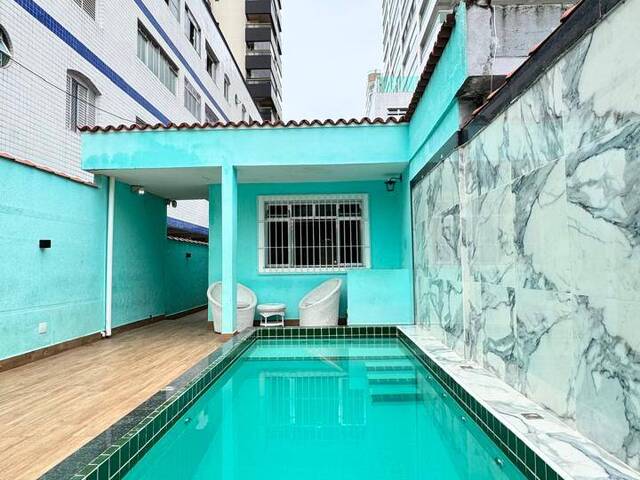 #1049 - Casa para Venda em Praia Grande - SP - 2