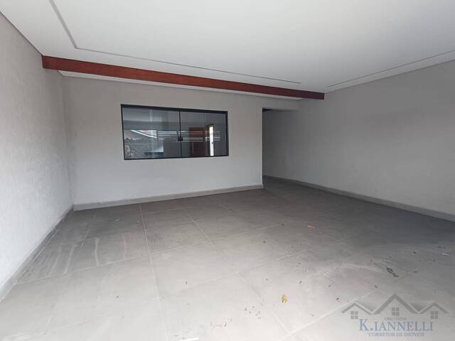 #4001 - Casa para Venda em Praia Grande - SP - 1