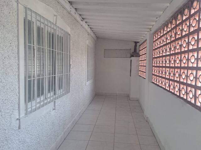 Casa para Venda em Praia Grande - 5