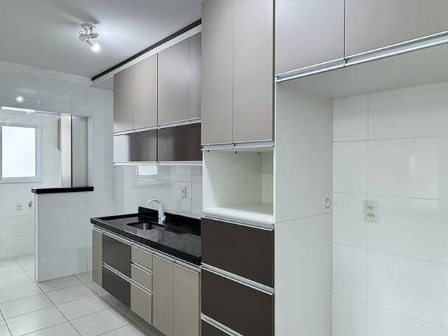 #7099 - Apartamento para Venda em Praia Grande - SP - 2