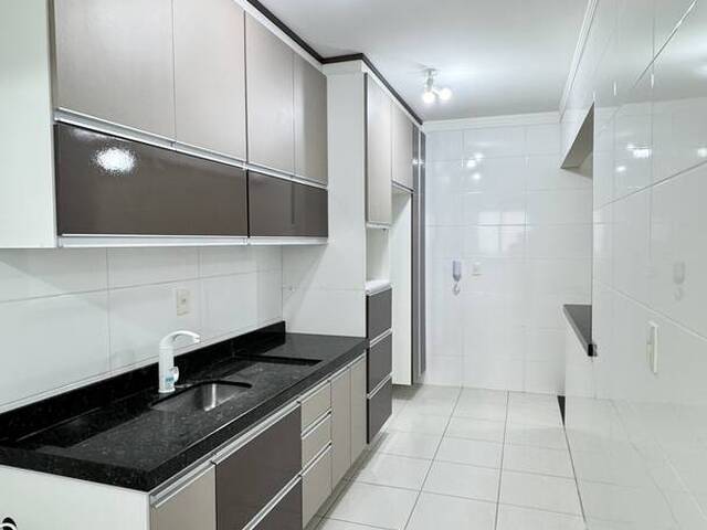 #7099 - Apartamento para Venda em Praia Grande - SP - 3