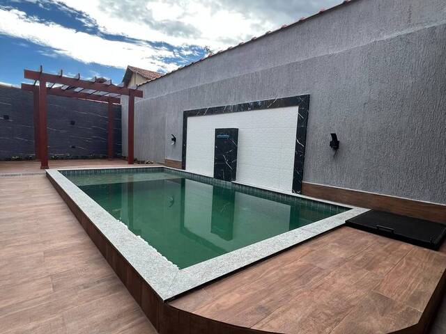 #7109 - Casa para Venda em Praia Grande - SP - 1