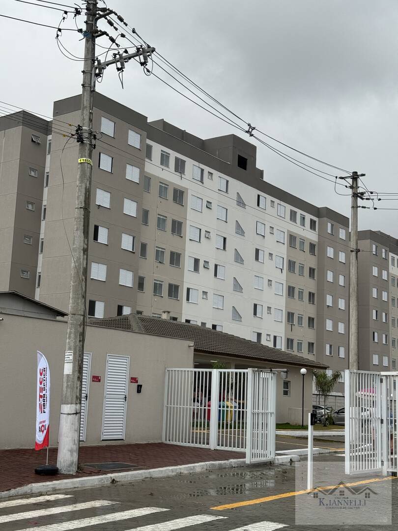 Apartamento para alugar com 2 quartos, 42m² - Foto 4
