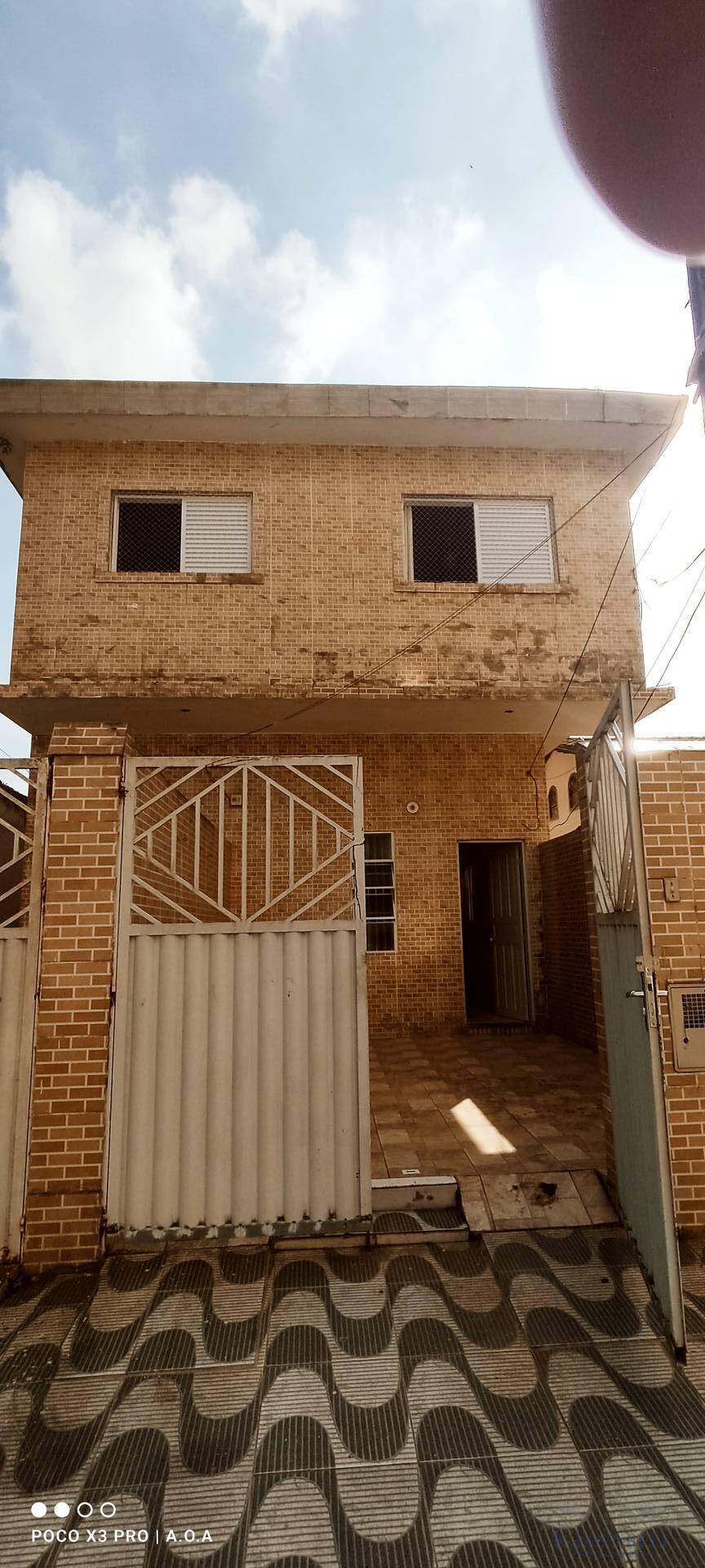 Casa para alugar com 2 quartos, 100m² - Foto 2