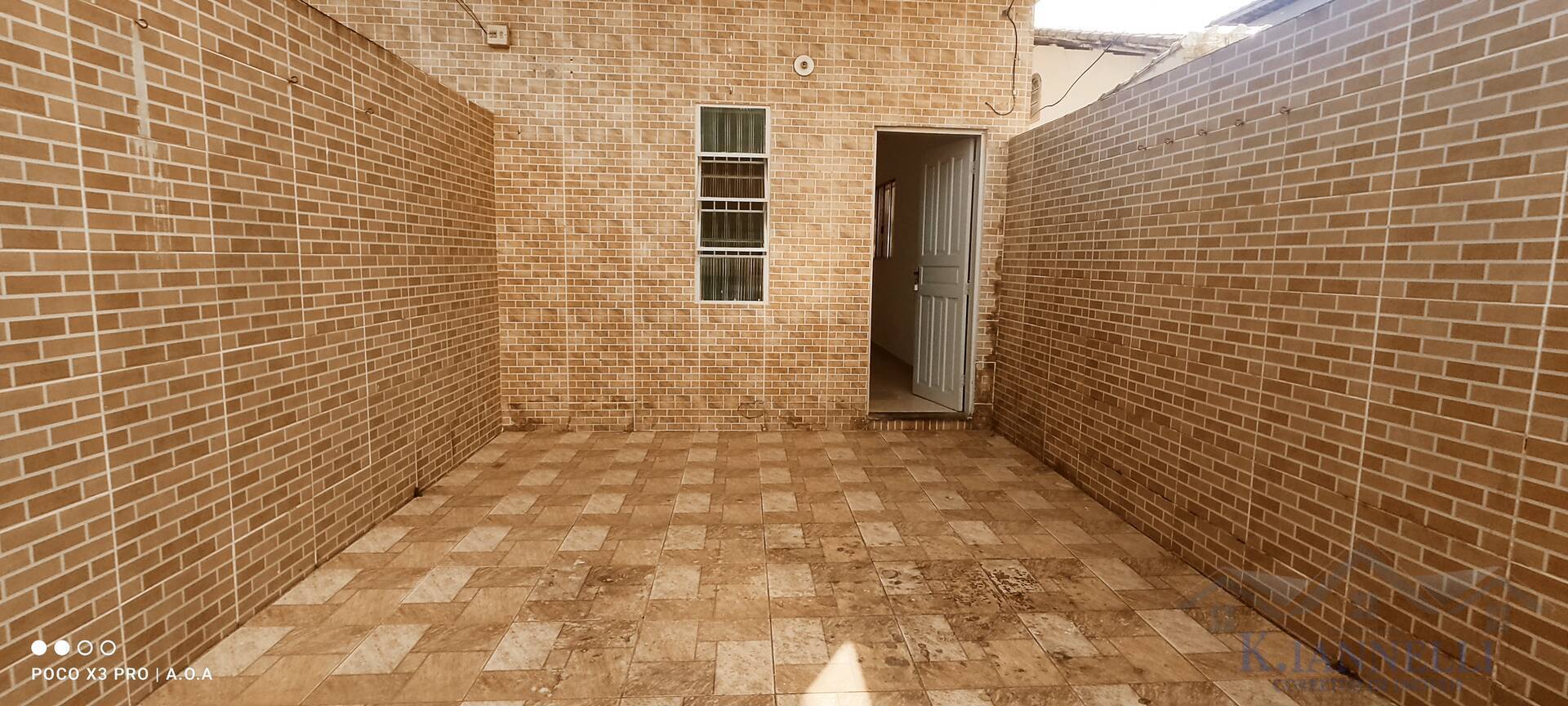 Casa para alugar com 2 quartos, 100m² - Foto 4