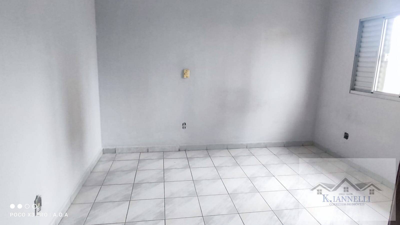 Casa para alugar com 2 quartos, 80m² - Foto 3
