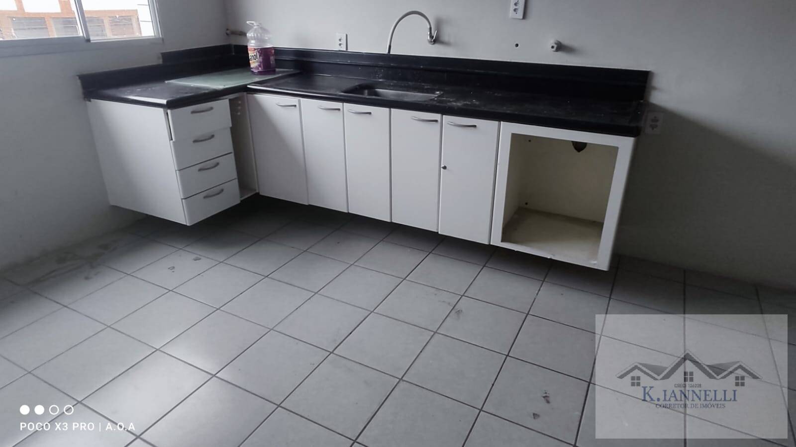 Casa para alugar com 2 quartos, 80m² - Foto 9