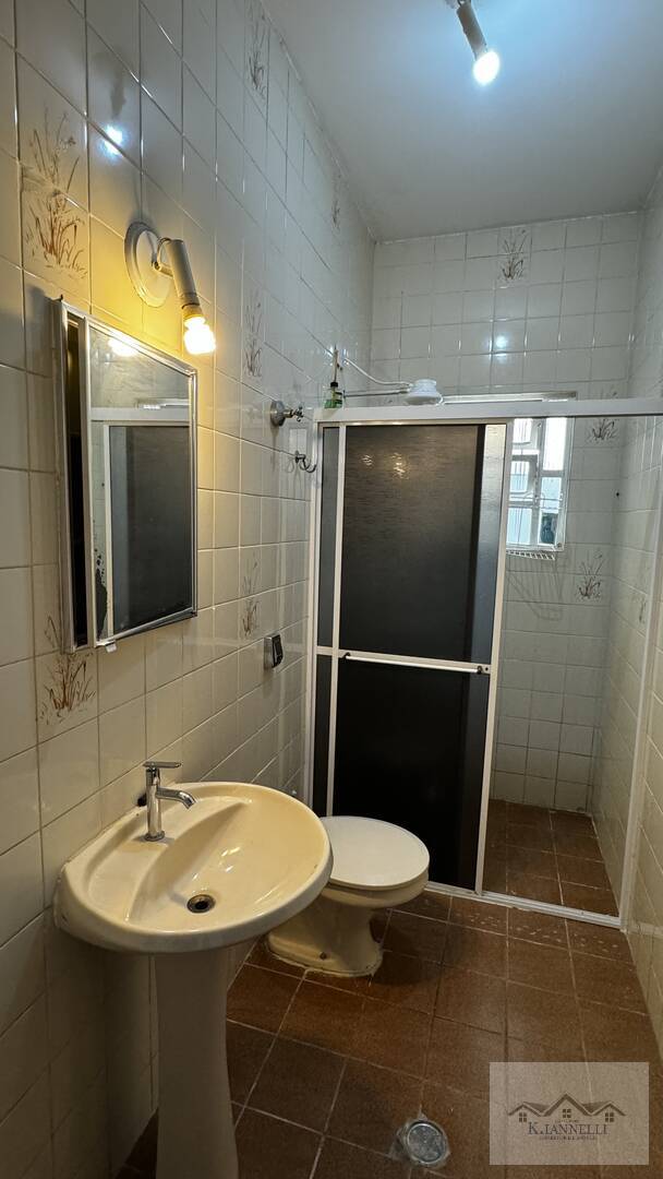 Casa para alugar com 2 quartos, 80m² - Foto 7