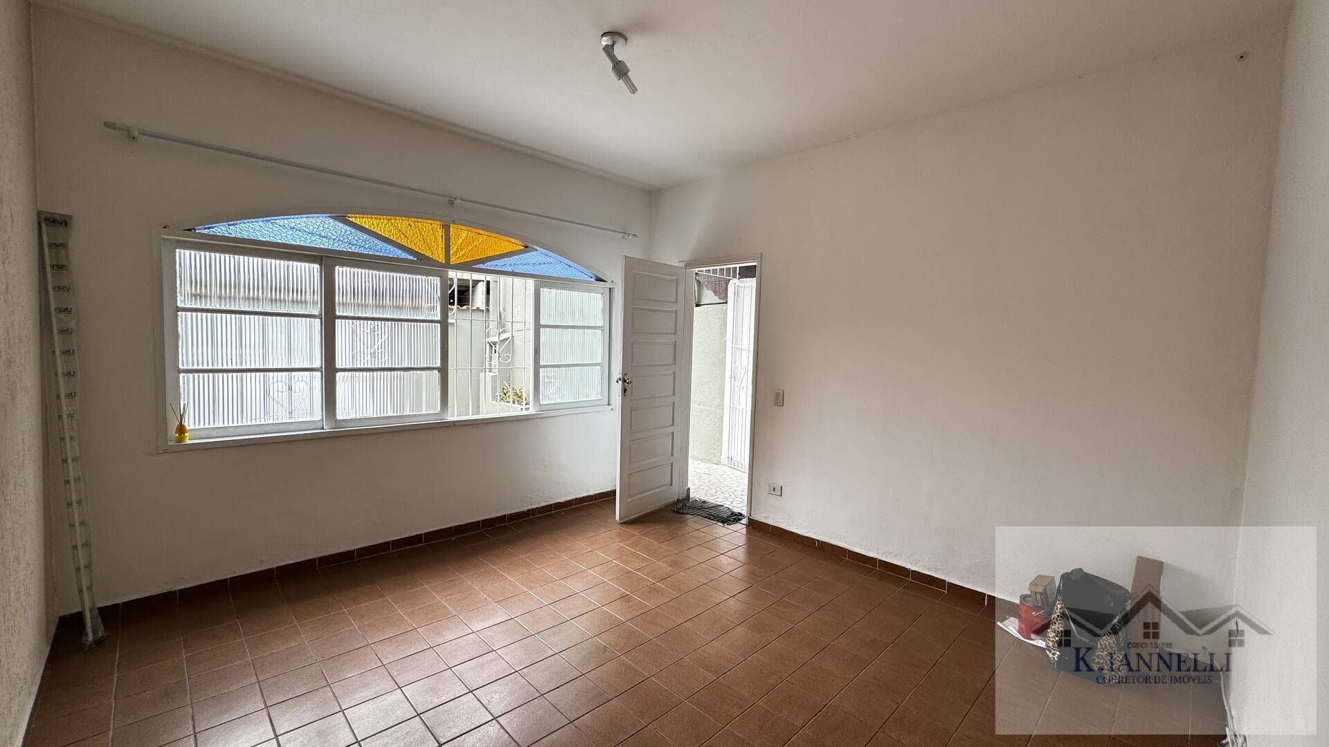 Casa para alugar com 2 quartos, 80m² - Foto 3