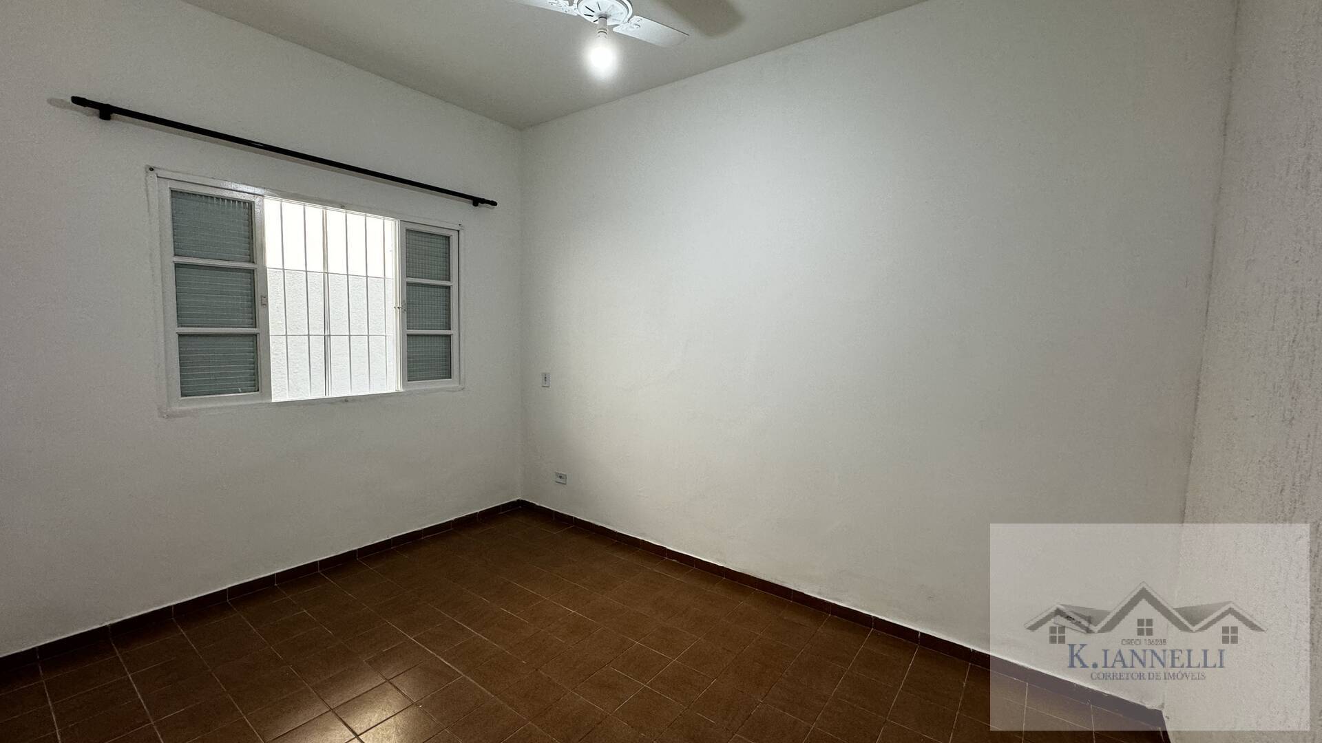 Casa para alugar com 2 quartos, 80m² - Foto 8