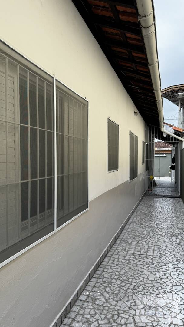 Casa para alugar com 2 quartos, 80m² - Foto 15