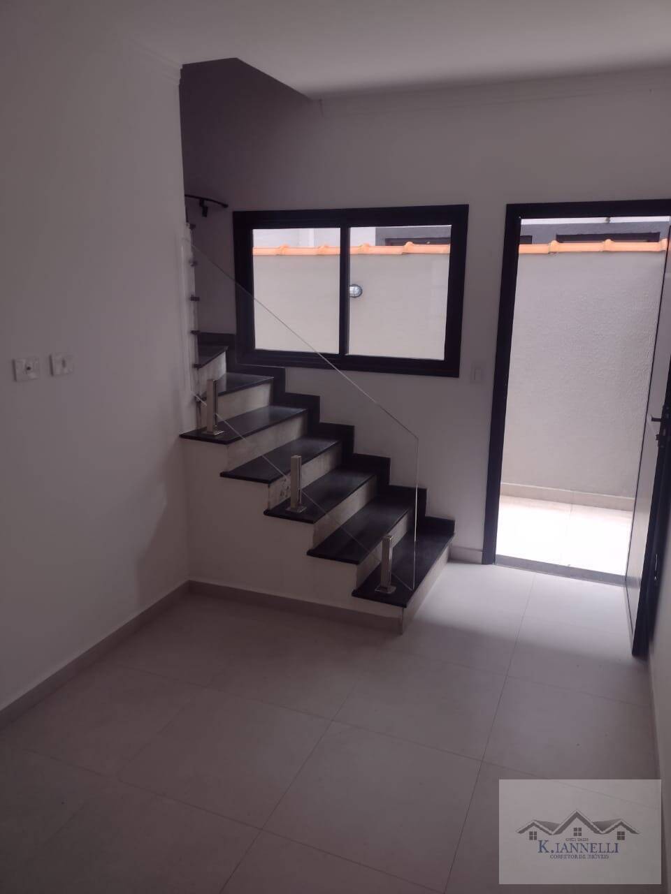 Casas Exclusivas de 2 Dormitórios com 86 a 90m² a partir de R$ 380.000,00