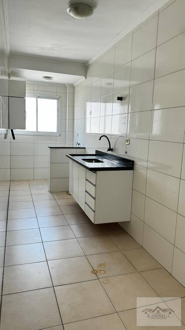 Á Venda Apartamento Semi novo com 2 Dormitórios na Praia Grande