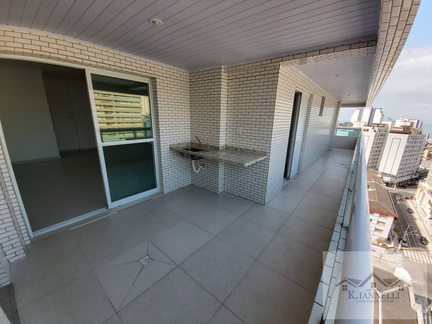 Apartamento para alugar com 3 quartos, 121m² - Foto 3