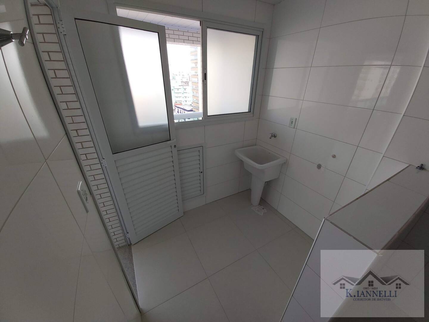 Apartamento para alugar com 3 quartos, 121m² - Foto 15