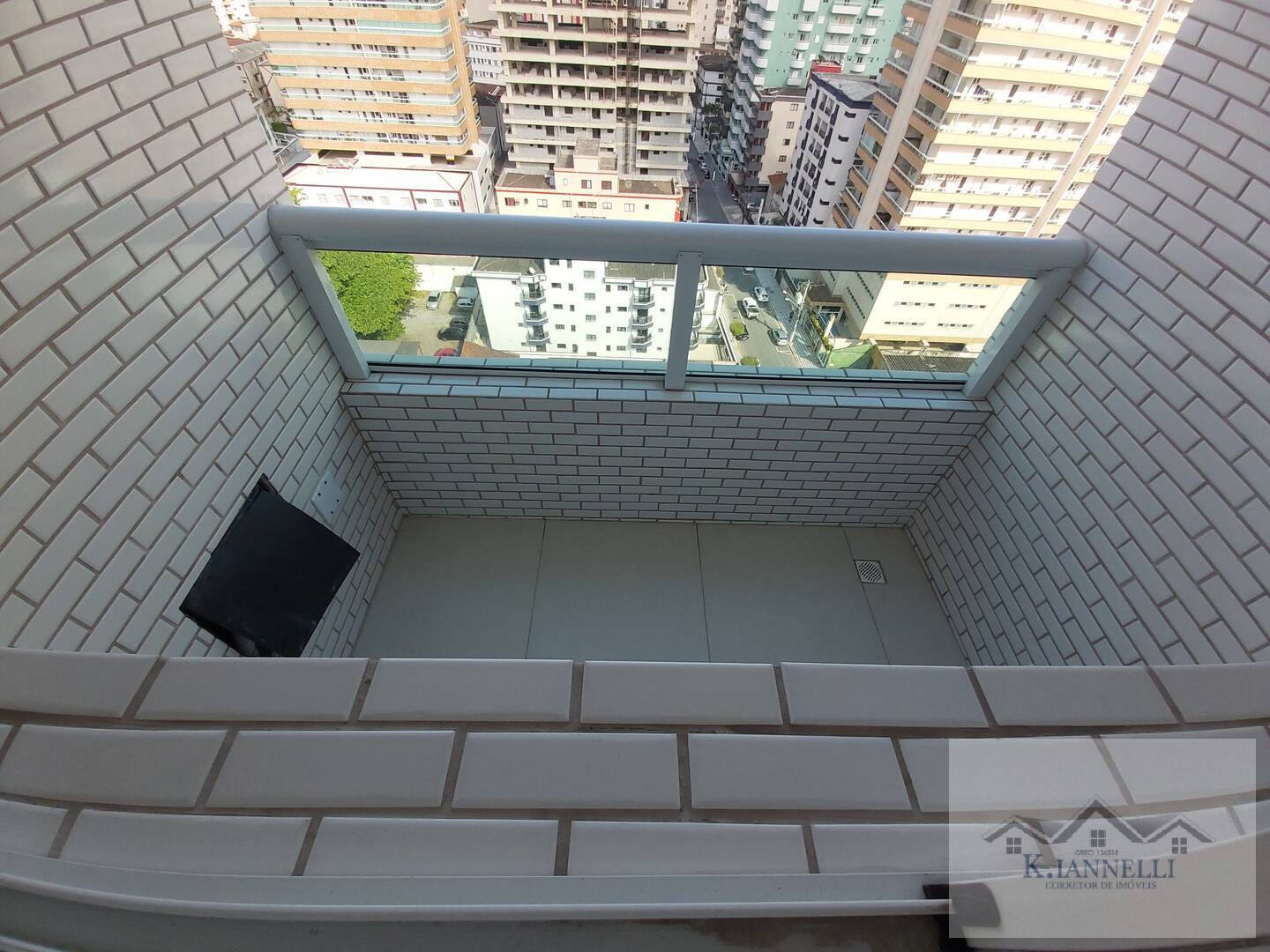 Apartamento para alugar com 3 quartos, 121m² - Foto 9