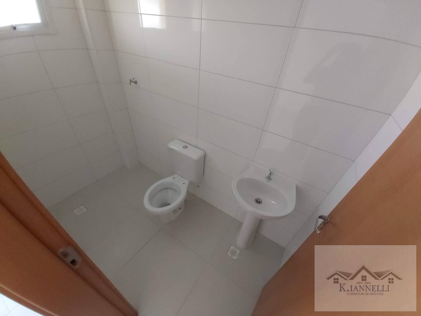 Apartamento para alugar com 3 quartos, 121m² - Foto 18