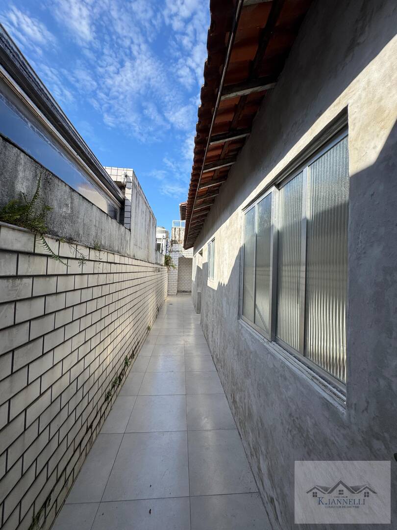 Casa para alugar com 2 quartos, 128m² - Foto 4
